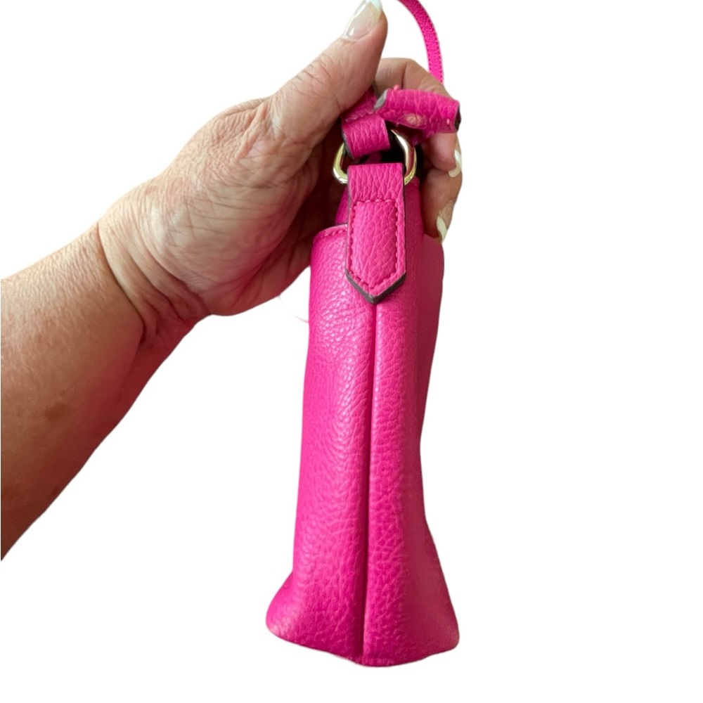 LIZ CLAIBORNE BARBIE PINK CROSSBODY Hot Pink Goldtone Hardware Vegan Leather - Picture 14 of 14